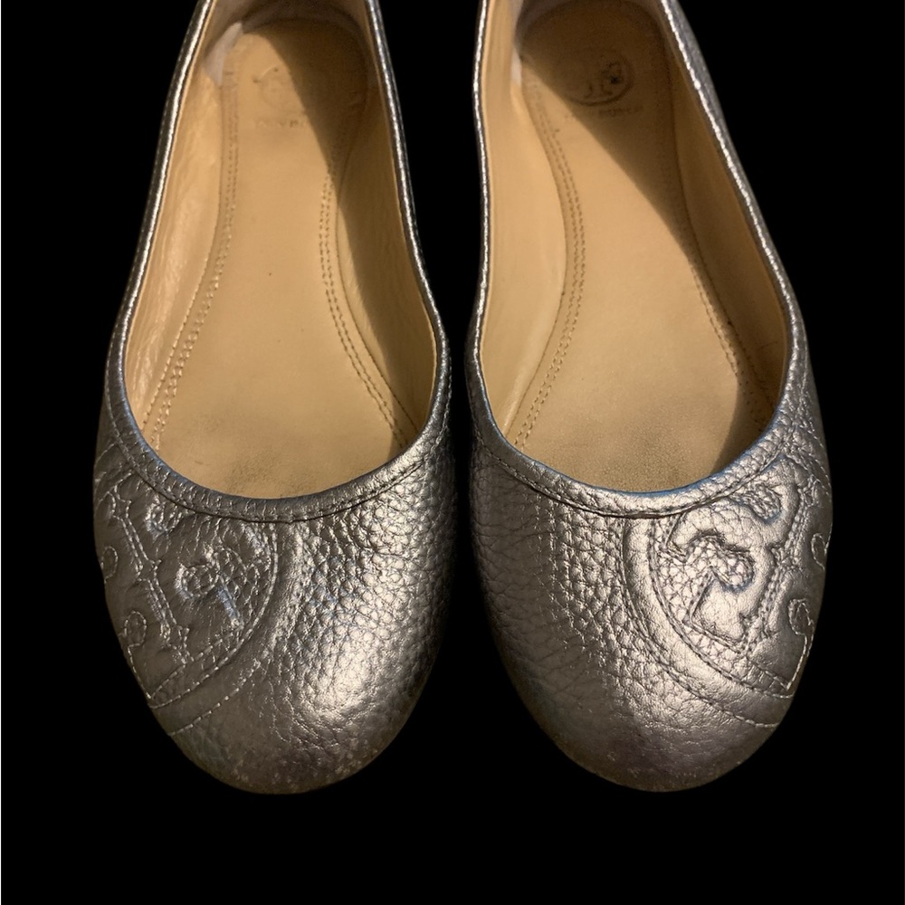 Tory Burch Metallic Silver Flats - Picture 2 of 4